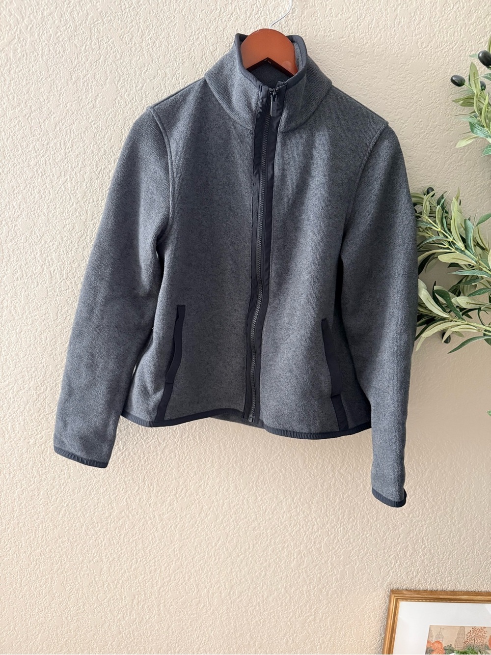 Lululemon Gray Full Zip High Neck Fleece Jacket Size 10